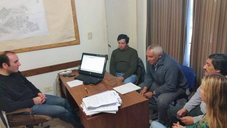 LOS REVISORES DE CUENTAS SE PRESENTARON ANTE FUNCIONARIOS Y PERSONAL MUNICIPALES