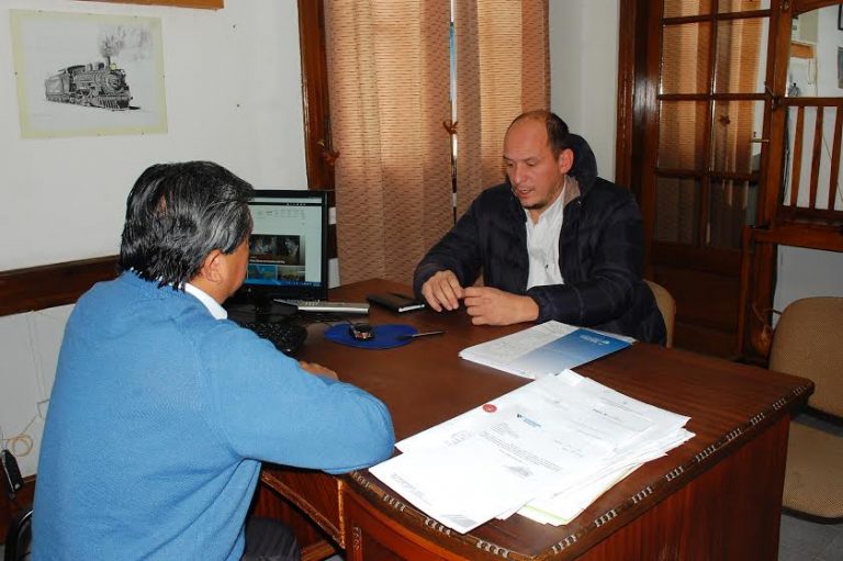 OJEDA RECIBIÓ A REFERENTE DEL MINISTERIO DE SEGURIDAD SOCIAL Y TRABAJO DE VIEDMA