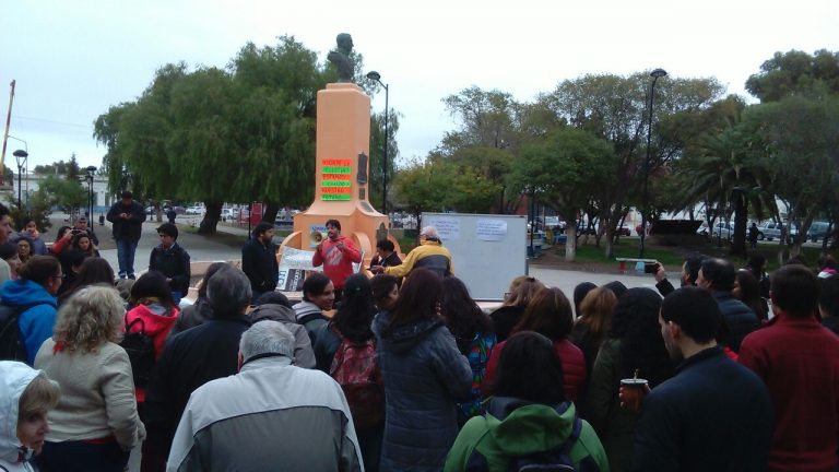 En San Antonio Oeste también salieron a defender la Universidad Pública