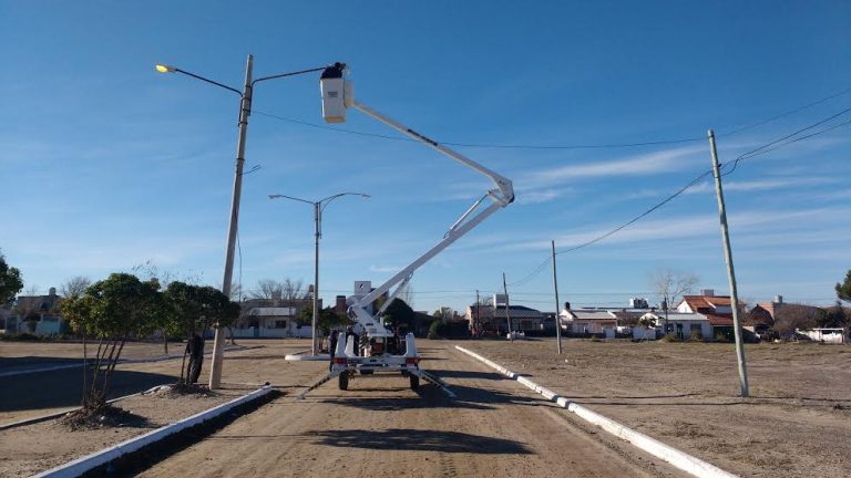 Las Grutas: intensos trabajos de ordenamiento urbano