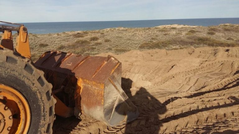 Labraron acta por destruir un médano al sur de Las Grutas