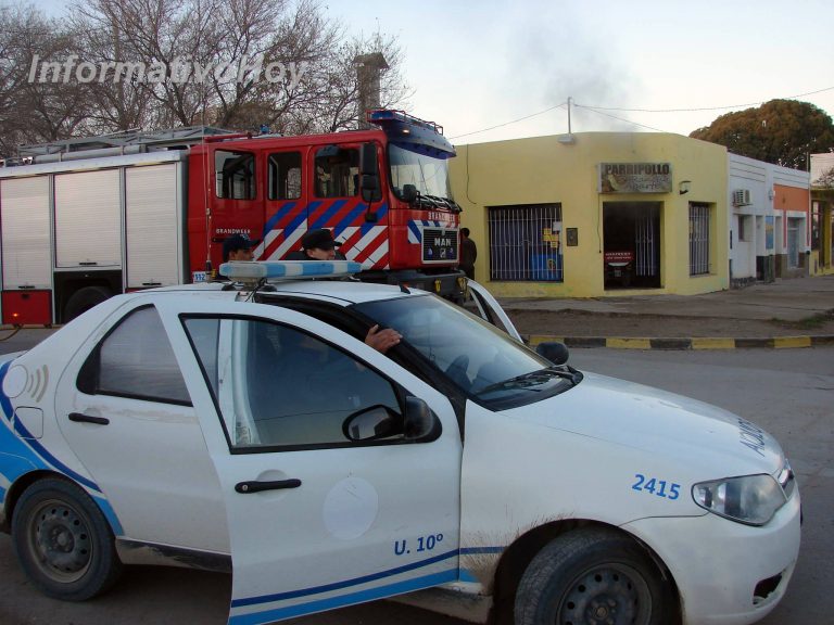 Principio de incendio en un comercio céntrico de San Antonio Oeste