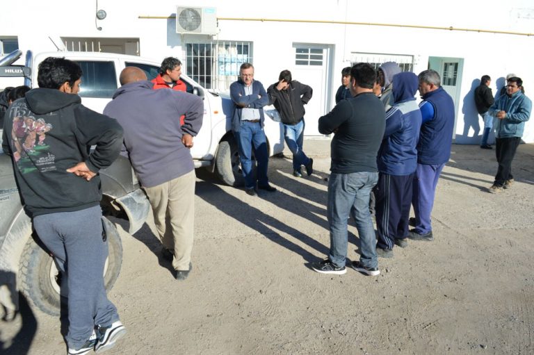 Pescadores artesanales protestan en la Terminal Pesquera