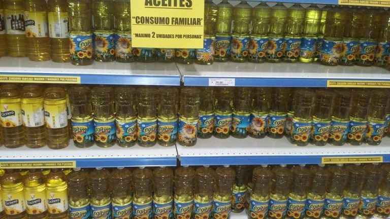 Municipio controla que los comercios tengan en venta aceite comestible