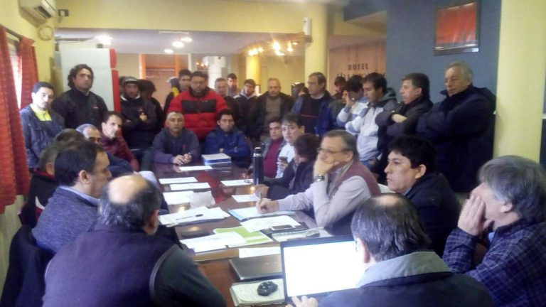 Agitada reunión del Consejo Asesor Pesquero en el Puerto del Este