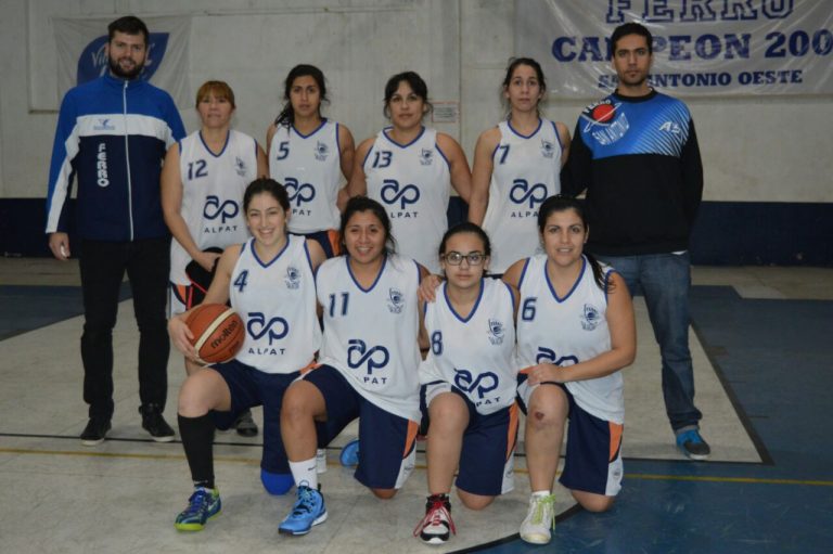 Básquet femenino: las chicas de Ferro no pudieron y quedaron en las puertas de la final