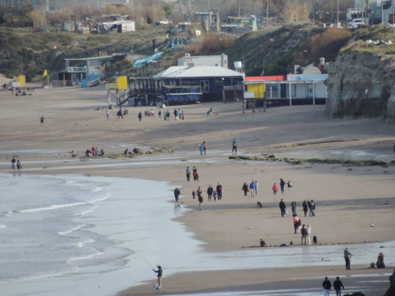 Importante afluencia turística tuvo Las Grutas el fin de semana largo