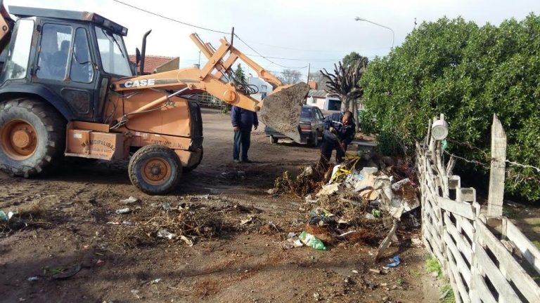 Intensifican los trabajos en Servicios Públicos