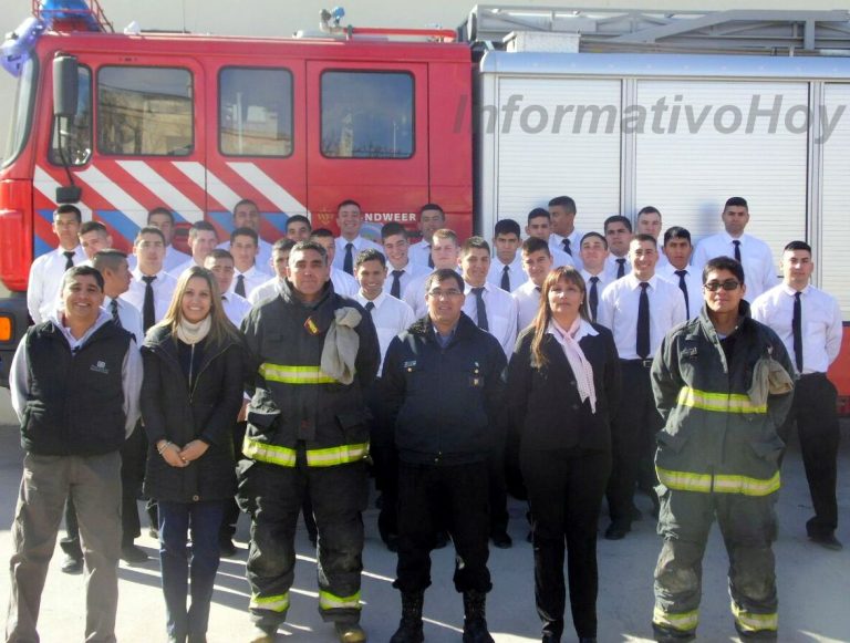 Finalizó el curso de Agentes de Policía con orientación a Bomberos en San Antonio Oeste