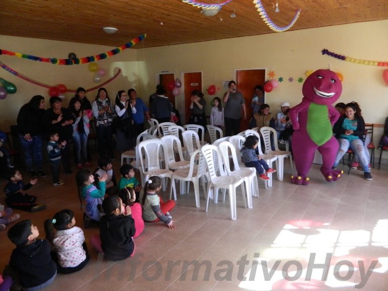 Colorido festejo del Día del Niño en el Barrio 150 viviendas