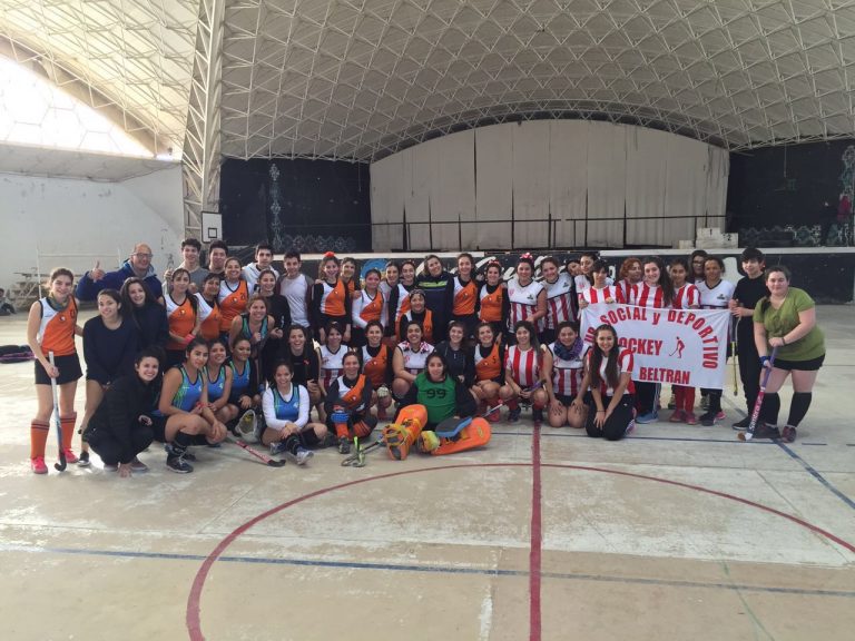 Se realizó torneo amistoso de Hockey en Las Grutas