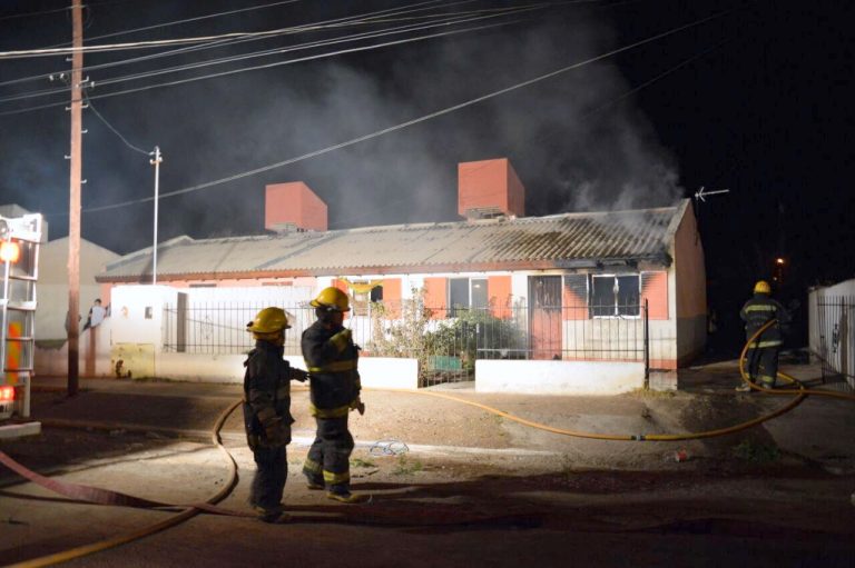 SAO: incendio en una vivienda del barrio Cruz del Sur