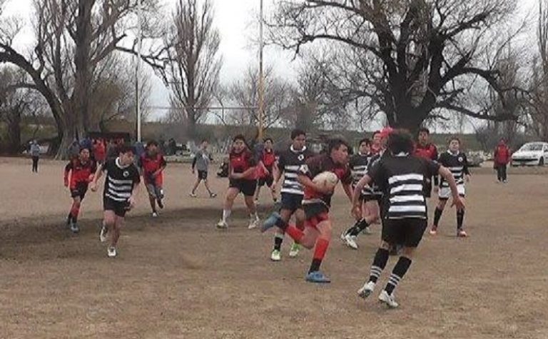 Domingo de Rugby en Sierra Grande