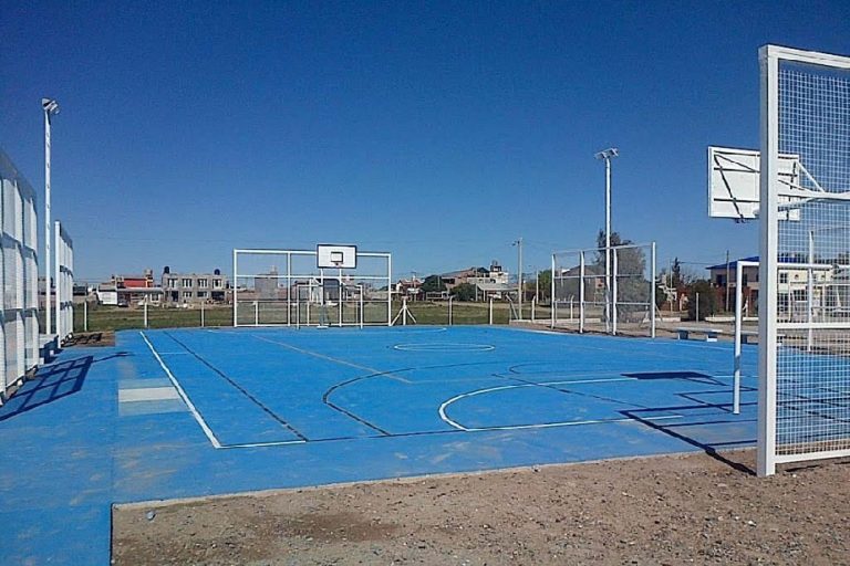 Se finalizó el playón de la Escuela 362 de Las Grutas