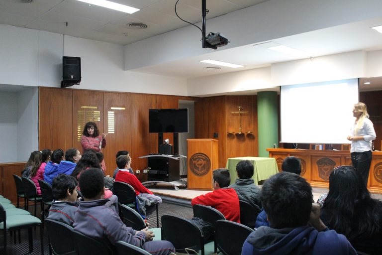 Alumnos de SAO visitaron la sede central del Poder Judicial de Río Negro