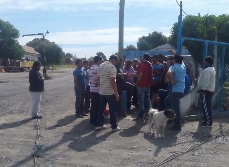 Marineros no acatarán la conciliación obligatoria y siguen el paro