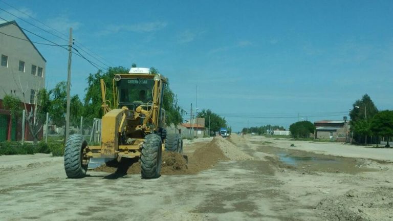 Tras las lluvias, municipio repasa calles afectadas