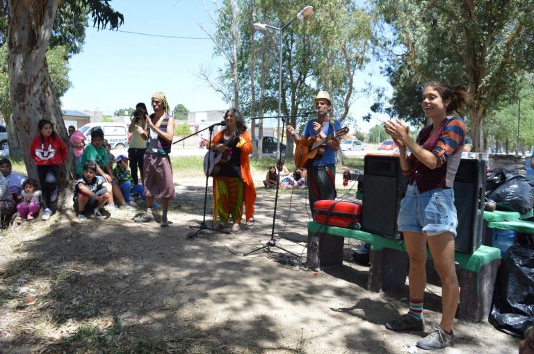 Se presentó en SAO y Las Grutas “Sonrisas Nómadas”