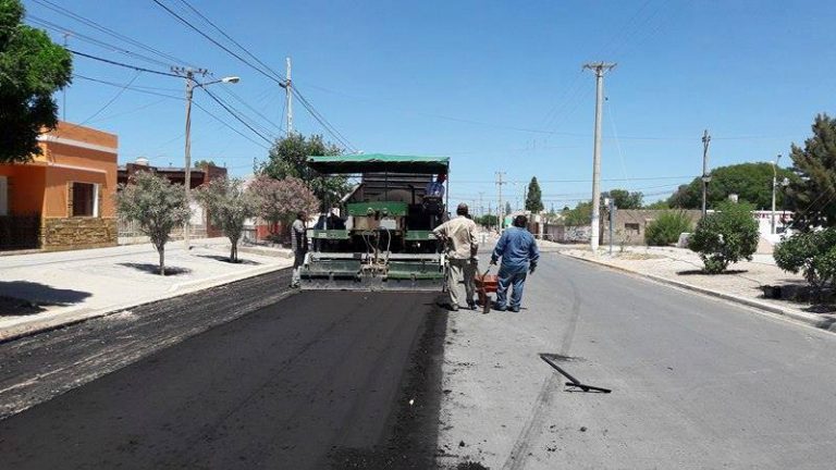 Finalizaron la pavimentación del un sector de calle Moreno