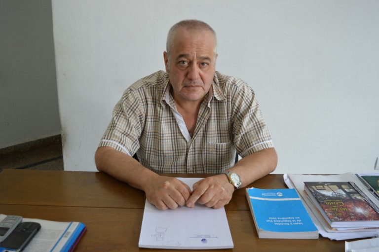 Uso indebido de la Vía Pública: piden la clausura y multa a vendedor de autos en SAO