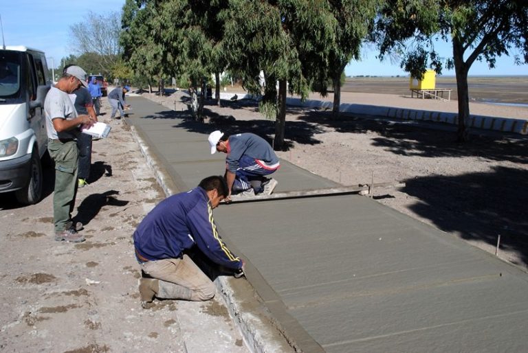 Avanzan trabajos en la costanera de SAO