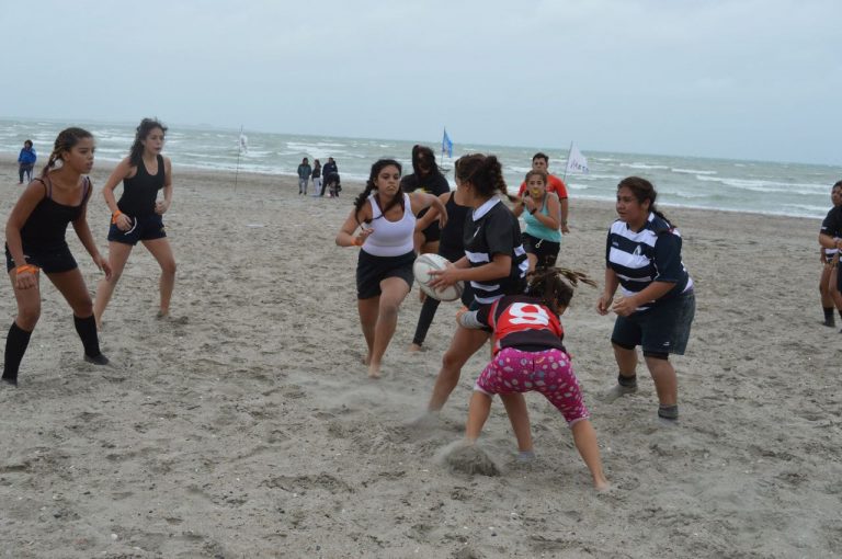 La eventos en Las Grutas continúan con deportes y recreación