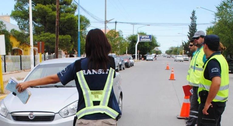 Tránsito: «Se realizaron controles a once mil quinientos vehículos en temporada» aseguró Hernández