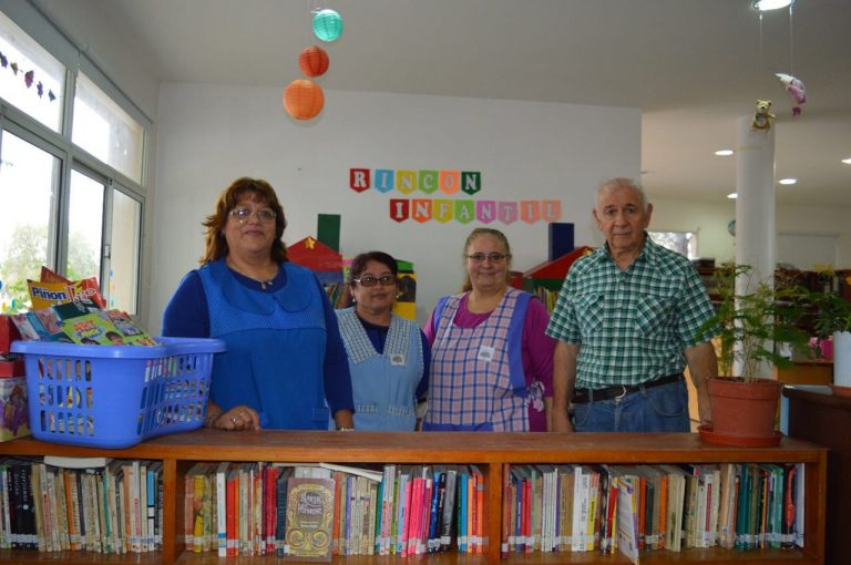 Biblioteca Cincuentenario inició la campaña del “Sobre Solidario”