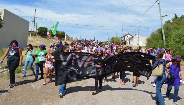 San Antonio y Las Grutas: las mujeres marcharon y se manifestaron