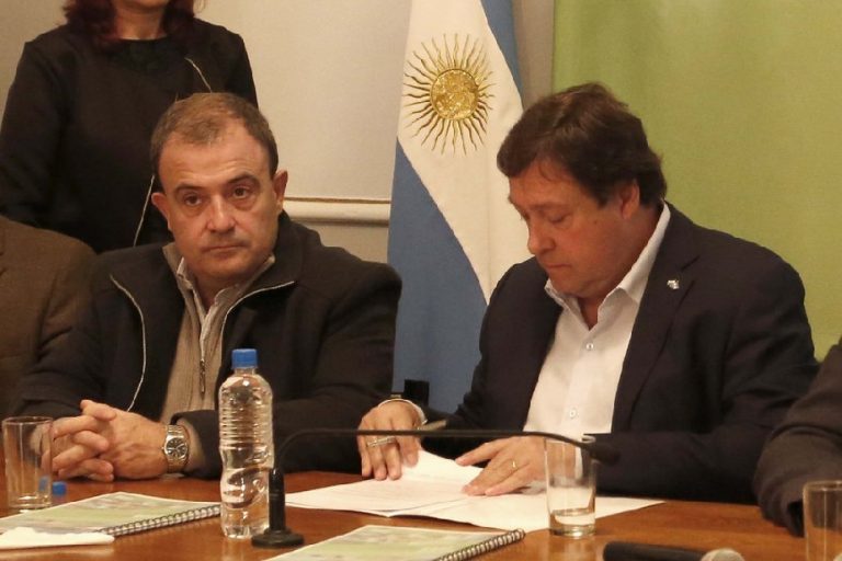 Casadei destacó la firma del contrato para la construcción del nuevo hospital de La Grutas