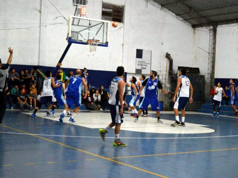 Levantó vuelo: Ferro le ganó “al aviador”