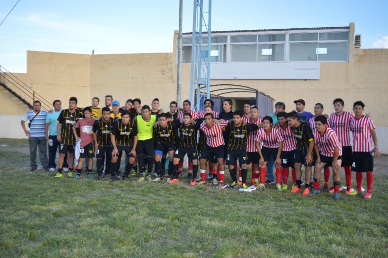 Independiente Campeón de la Copa Centenario Sportivo Ferrocarril “Carlos Agustín Mazza”