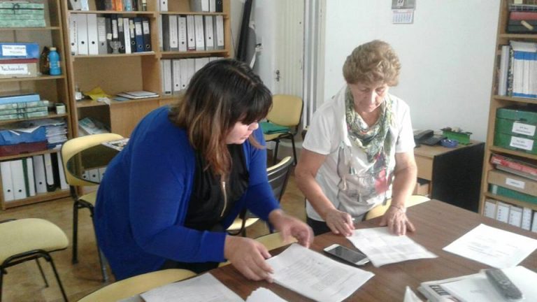 Presentaron unas 200 firmas al PJ Provincial rechazando el pedido de expulsión de Luis Esquivel