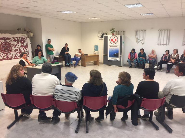 Vecinos autoconvocados de Las Grutas continuarán con el acampe en la tranquera