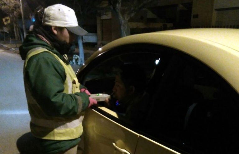 Alcoholemia positiva en doce conductores, el resultado de un nuevo operativo de tránsito municipal