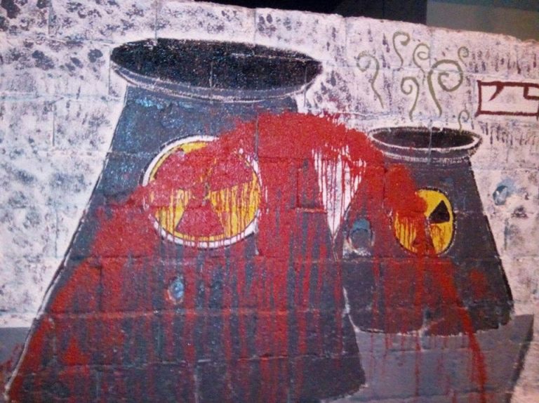 Repudio por vandalismo a murales antinucleares “Cuando la Intolerancia se transforma en Agresión”