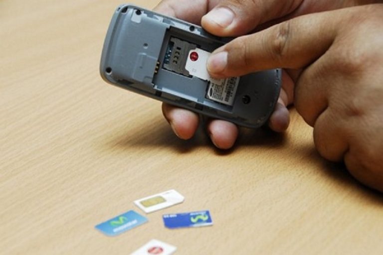 Piden prohibir la venta de “chips” de teléfonos en comercios que no sean agentes oficiales 