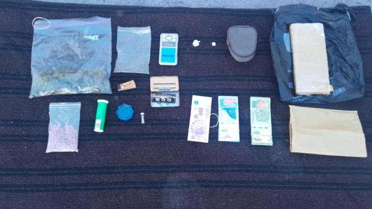 Completito el tipo: lo atraparon con marihuana, cocaína, LSD, éxtasis y anfetamina