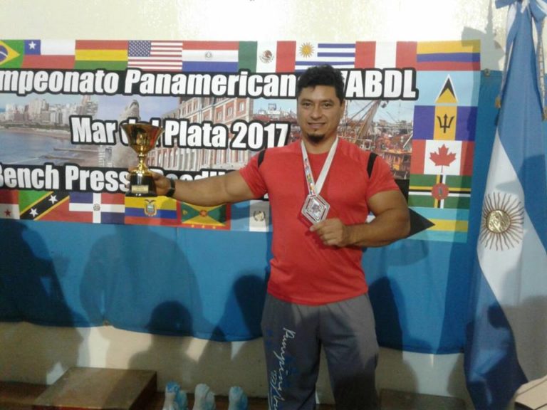 El sanantoniense Andrés Manrique volvió a ser récord y conquistó el Panamericano de Pesas