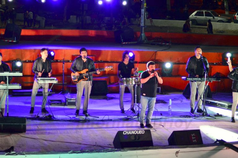 Multitudinario cierre de la Fiesta Provincial de la Marea