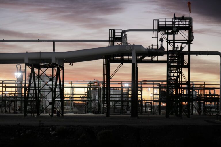 PAE y Continental Resources se asocian para acelerar el desarrollo de áreas en Vaca Muerta PAE y Continental Resources se asocian para acelerar el desarrollo de áreas en Vaca Muerta