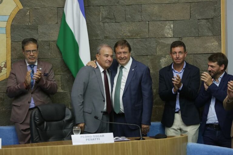 Weretilneck: “Río Negro está en marcha y tiene un rumbo claro” Weretilneck: “Río Negro está en marcha y tiene un rumbo claro”