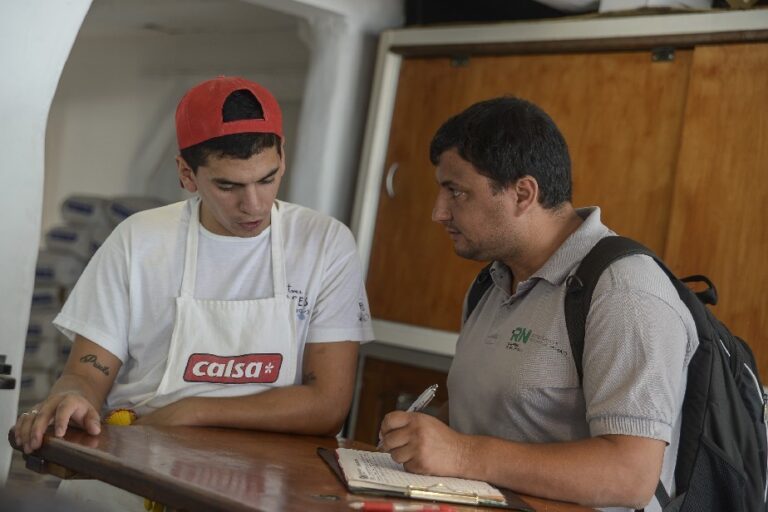 Provincia comenzó con las inspecciones laborales de verano en Las Grutas Provincia comenzó con las inspecciones laborales de verano en Las Grutas
