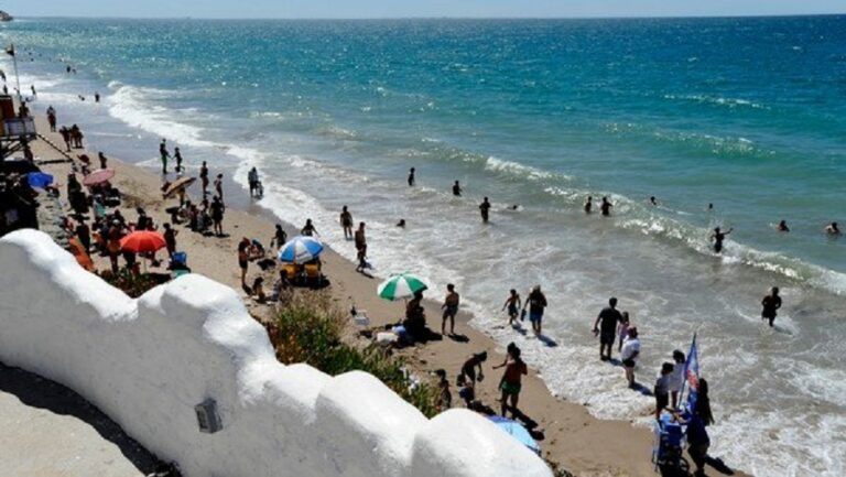 Verano en Las Grutas: las estadísticas del último fin de semana largo generan entusiasmo a prestadores