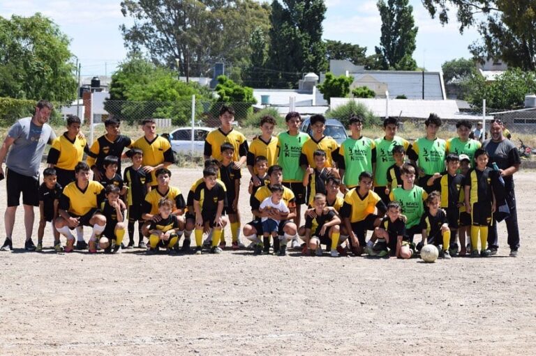 LRF: Talleres y Las Grutas jugarán la final. La quinta del aurinegro gritó campeón