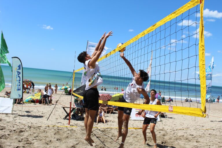 Continúan las instancias del torneo de Beach Voley en Las Grutas