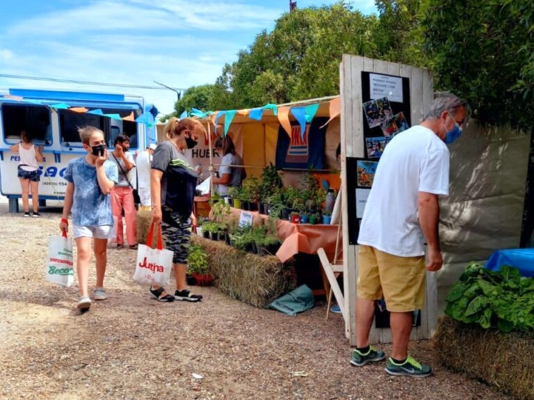 Los productos agroecológicos también se venden en Las Grutas