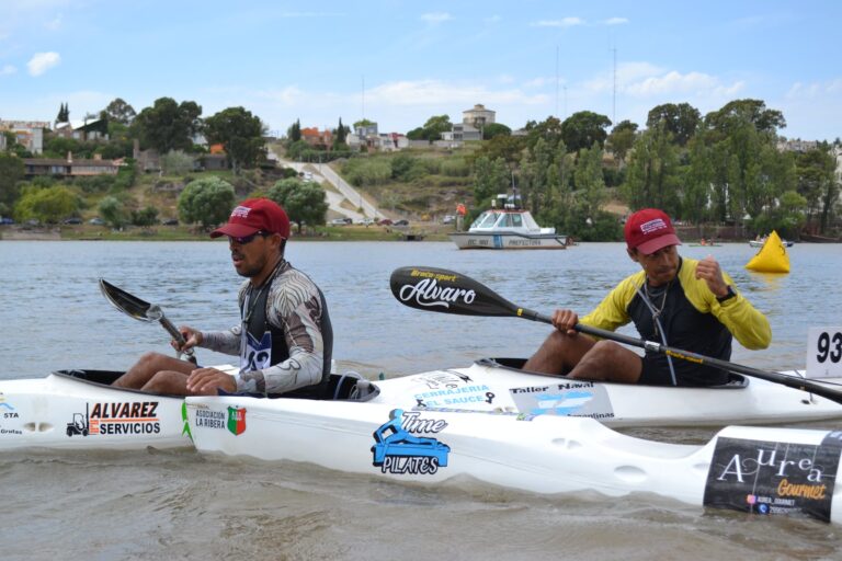 Todos los palistas de San Antonio Oeste completaron la Regata del Río Negro