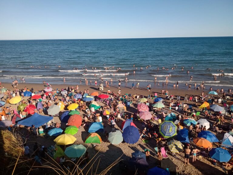 Por carnaval, esperan una gran afluencia turística este fin de largo en Las Grutas Por carnaval, esperan una gran afluencia turística este fin de largo en Las Grutas
