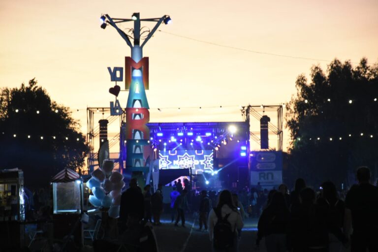 Controversia por una banda de cumbia en la Fiesta de la Marea